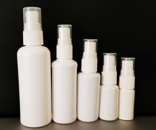 Different size plastic medicine bottles for liquid filling
