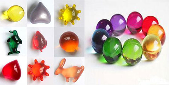 Bath-beads type softgel capsules