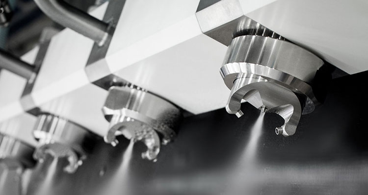 Spray Oscillations