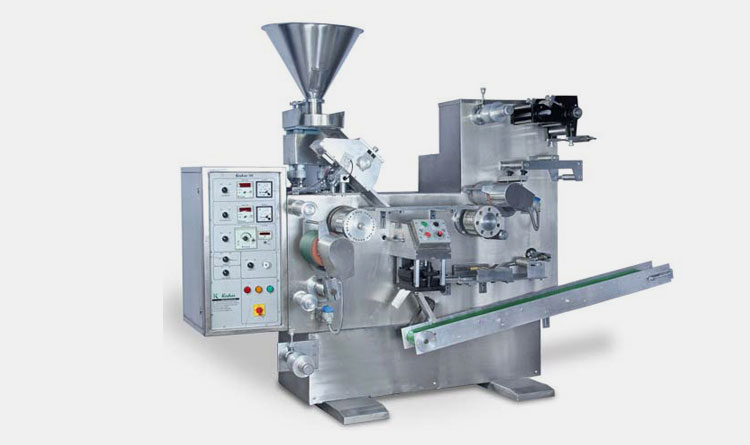 Strip packing machine