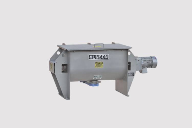 Munson Ribbon Blender