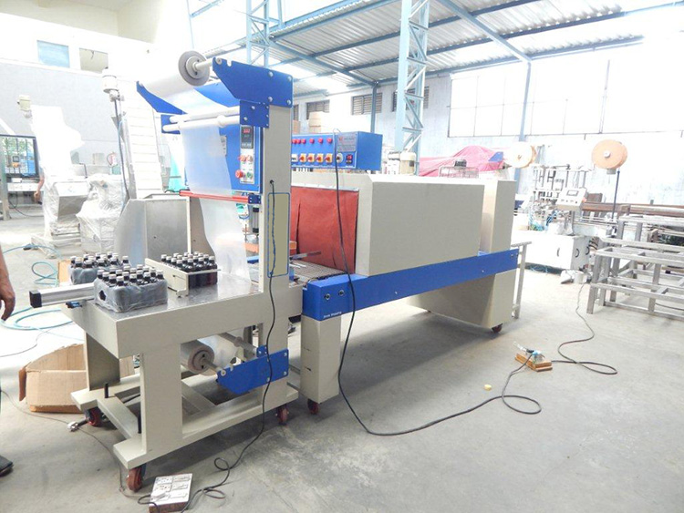 Shrink Wrapping Machine