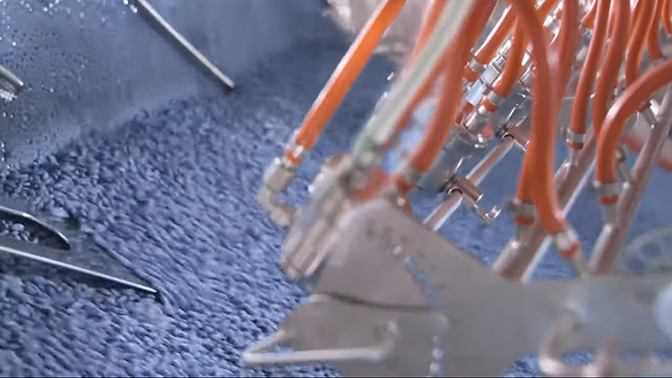 Spraying the Coating Solution