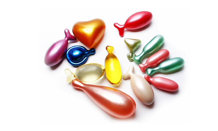 different-shapes-and-colors-of-softgel-capsules