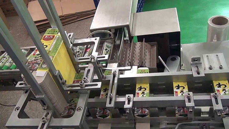 Cartons closing and sealing
