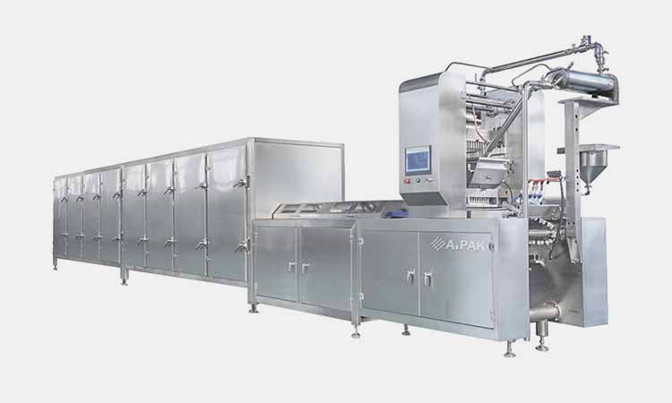 Automatic gummy making machine