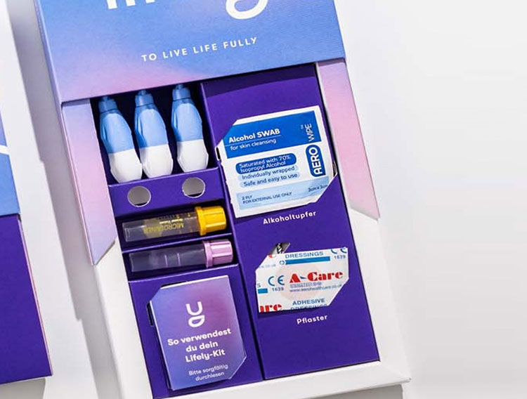 Drugs kits with syringes and vials