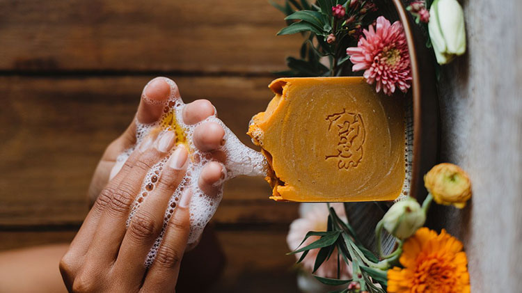 Soap Cartoning