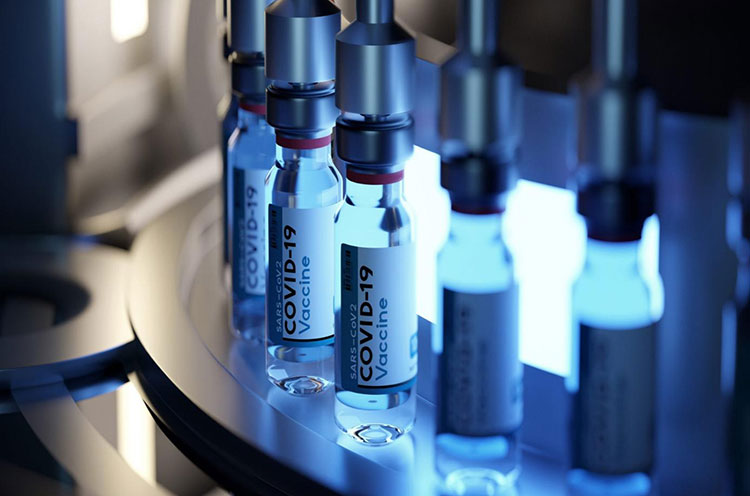 Injection vials filled with precision