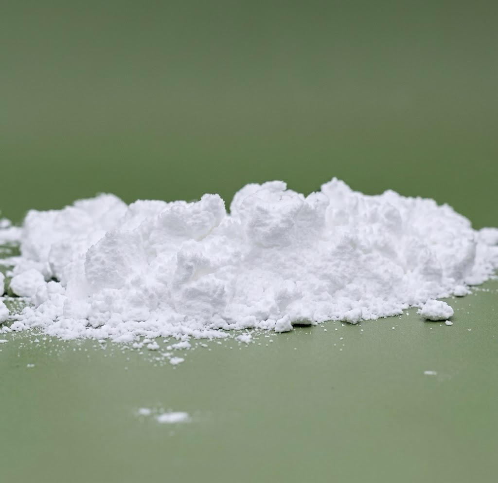 highly hygroscopic powder