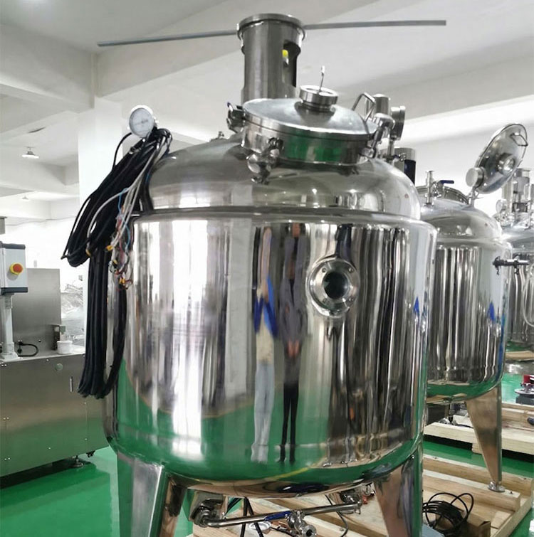 Melting and Mixing Tanks-1