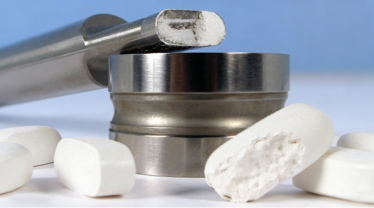 Sticking and Picking in Tablet Press