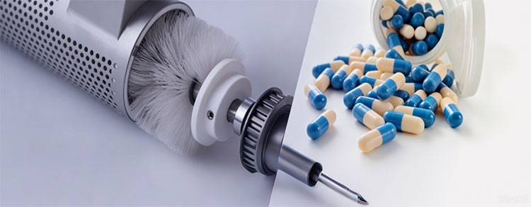 Capsule polisher cleaning dust from filled capsules